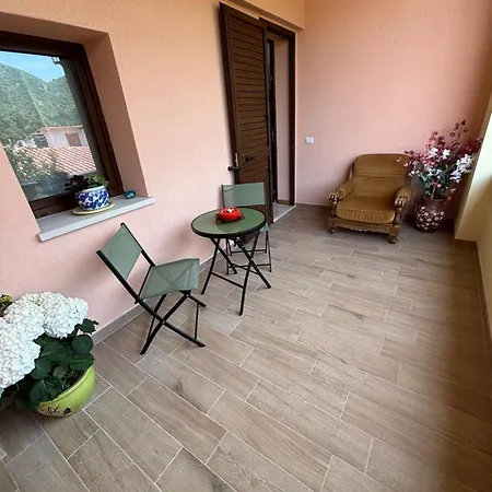 Apartment Mare Pierina *